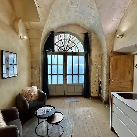 Apartment Les Ecuries De Lestang-parade Arles